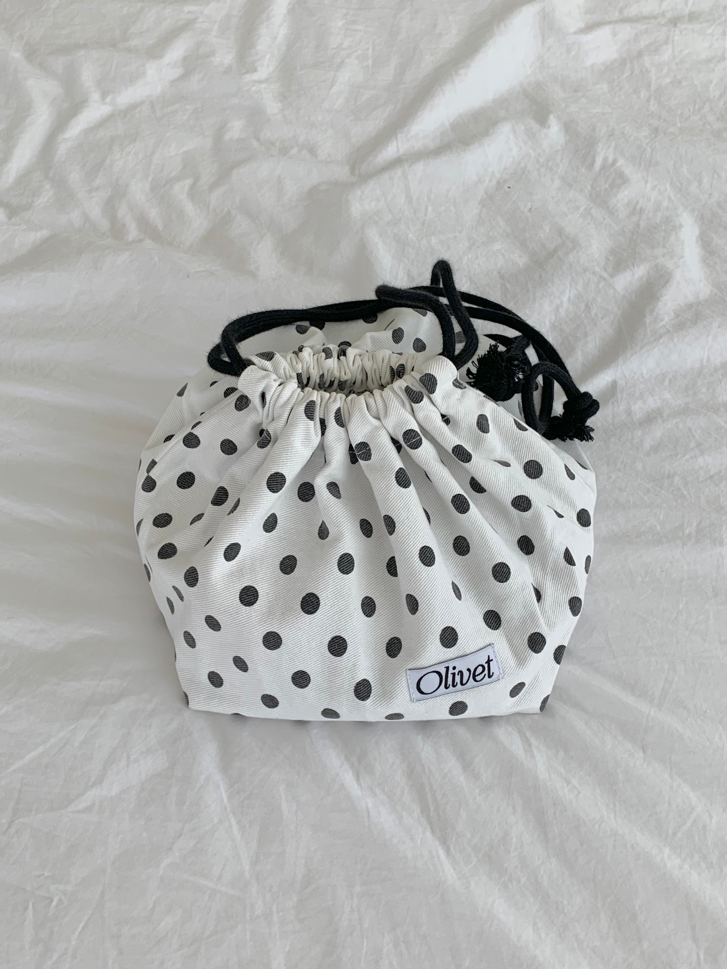 olivet-fw-26-dot-string-pouch-white-white-s