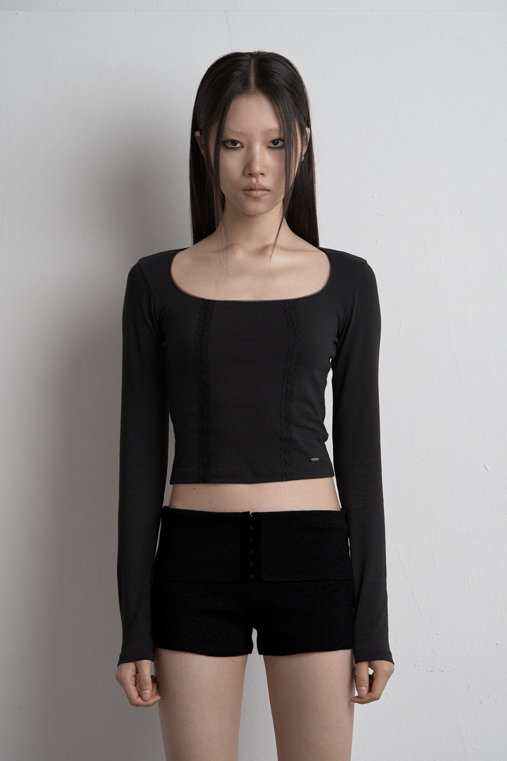 synerjyn-fw-25-twin-lace-long-sleeve-black-black-s