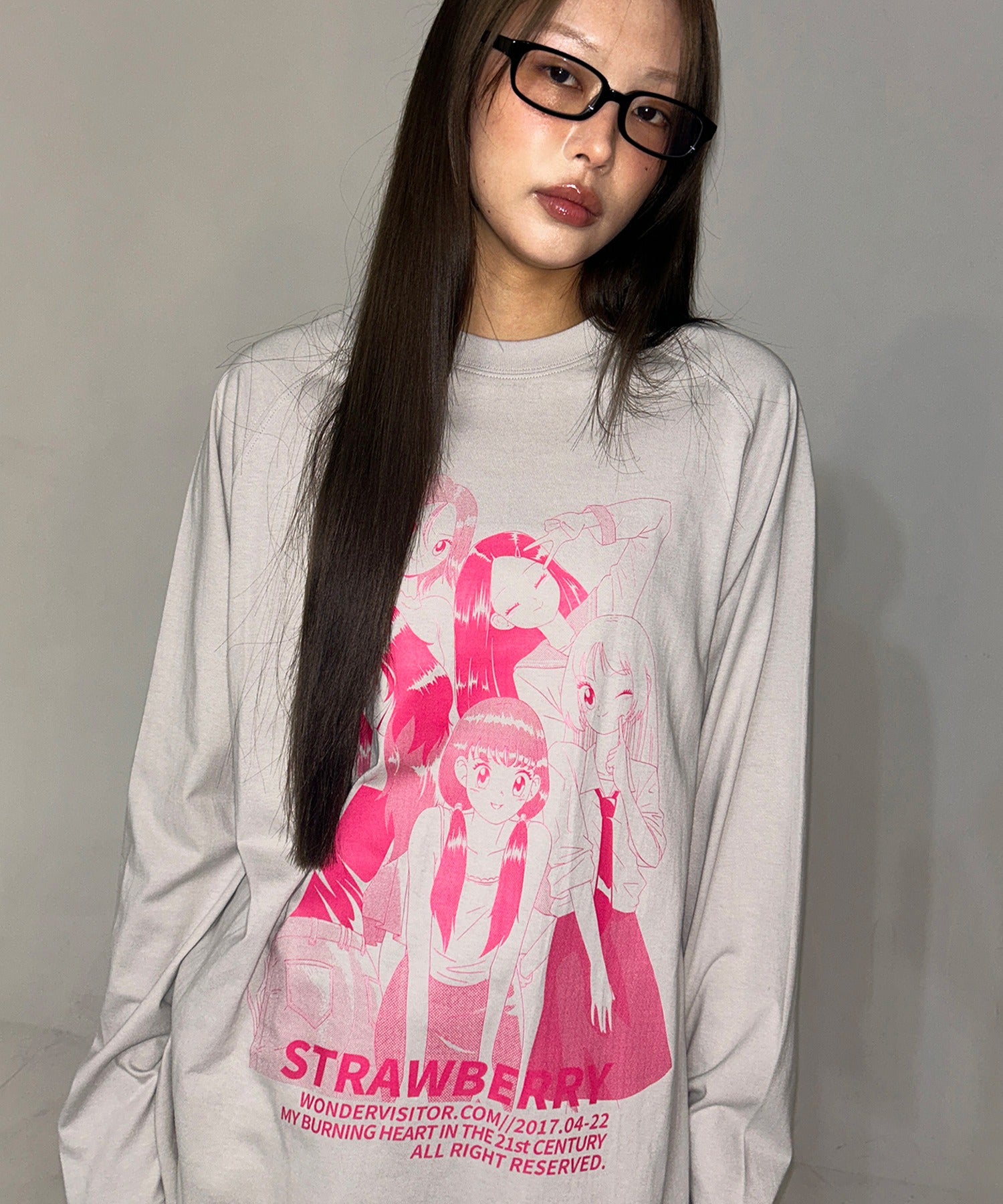 wonder-visitor-fw-25-strawberry-ep2-raglan-ls-t-grey-grey-s