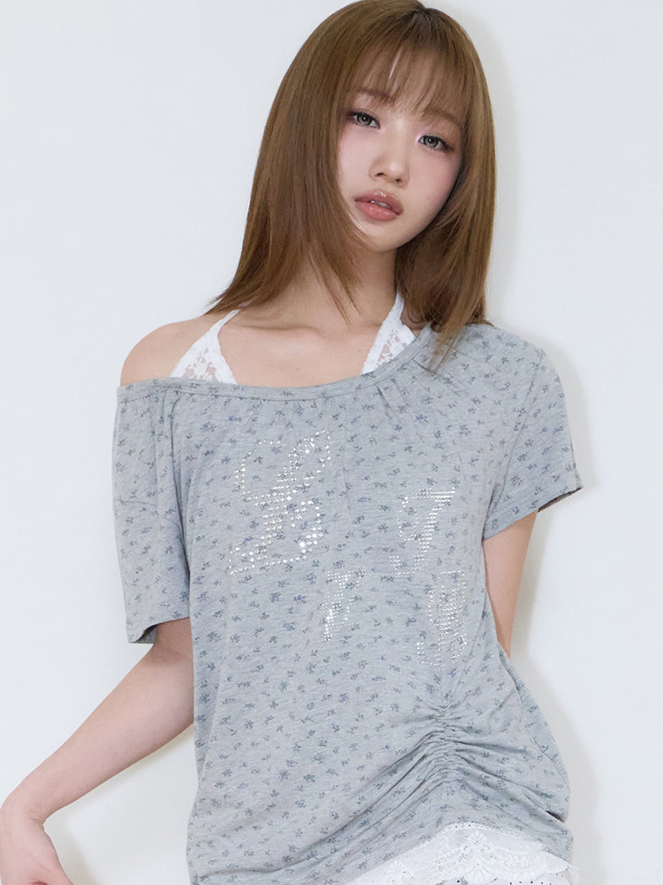luv-is-true-ss-26-sy-lace-shirring-tee-gray-gray-s