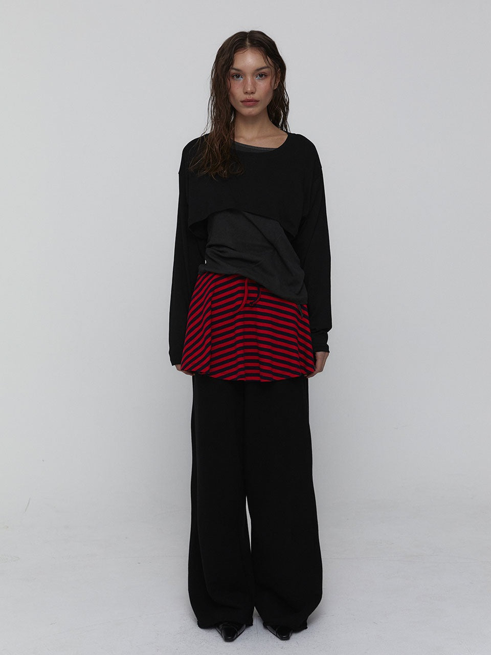 visus-ss-25-pigment-cotton-pants_black