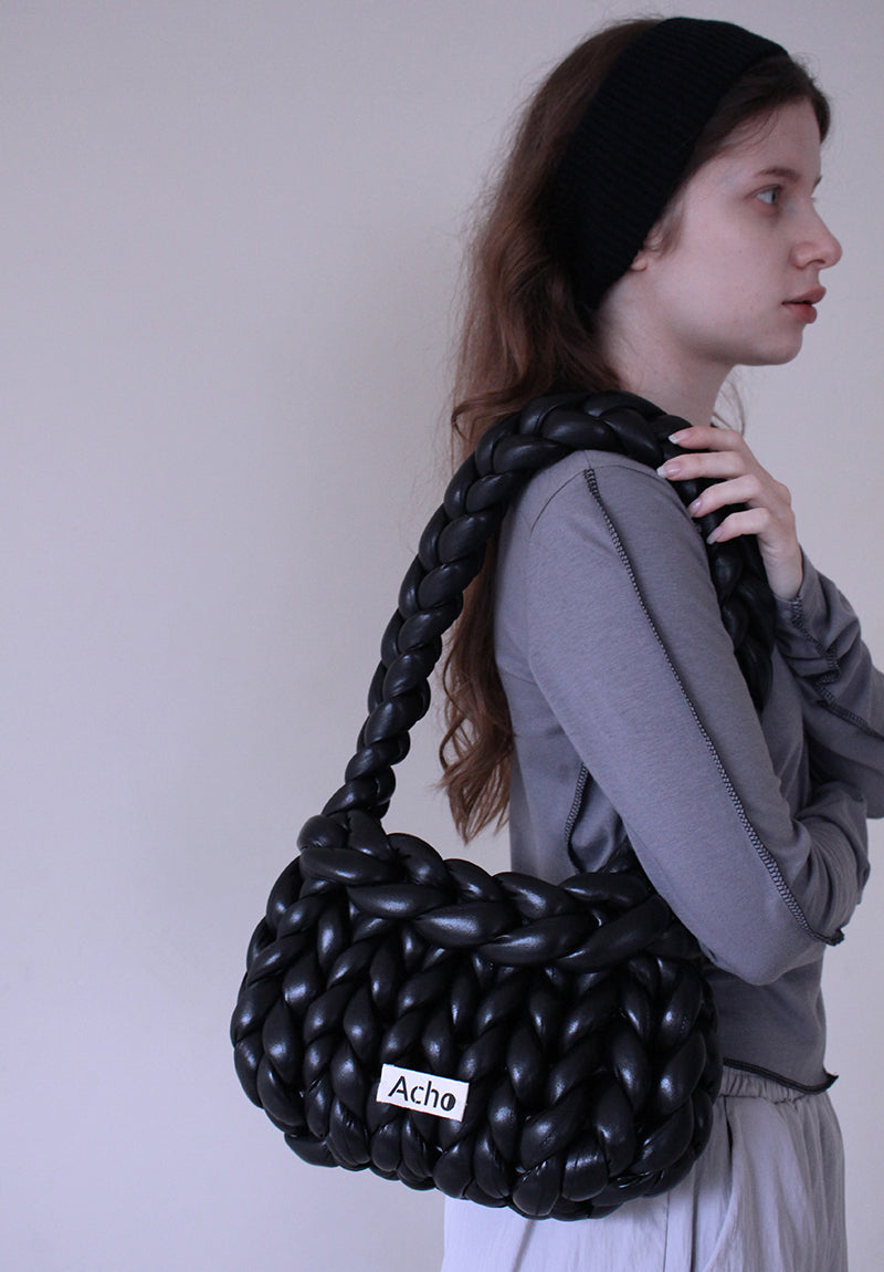 acho-fw-25-glossy-signature-shoulder-bag-matt-black-matt-black-s