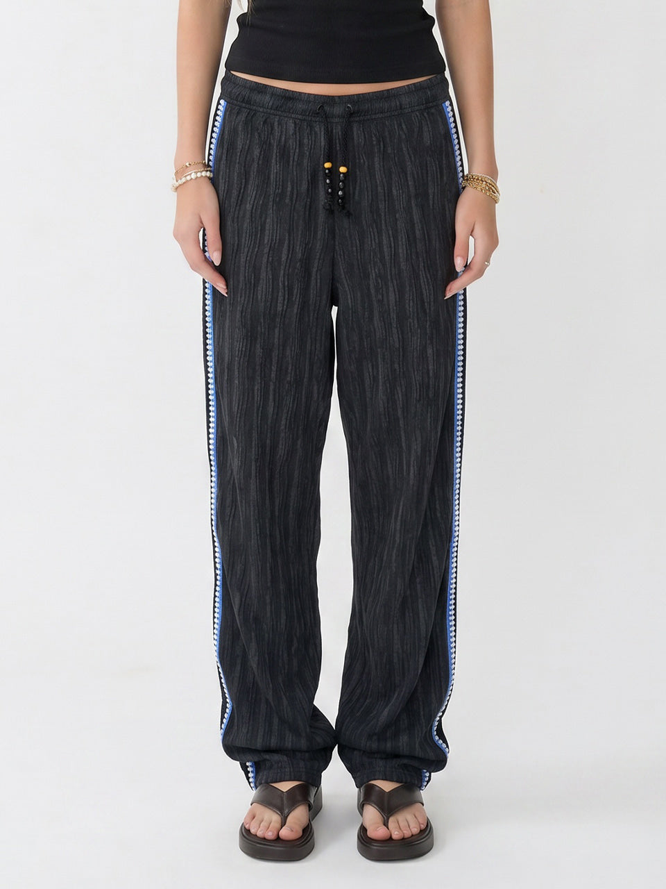 the-greatest-ss-26-line-pleats-wide-pants-black-black-s