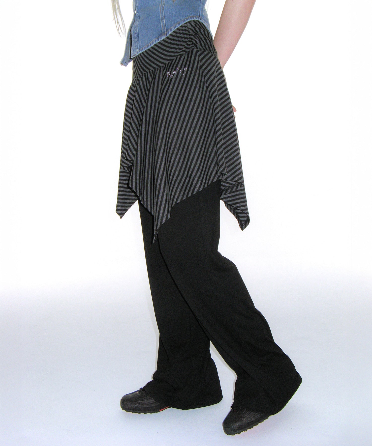 ames-worldwide-ss-26-unbalance-layered-skirt-pants-black-black-s