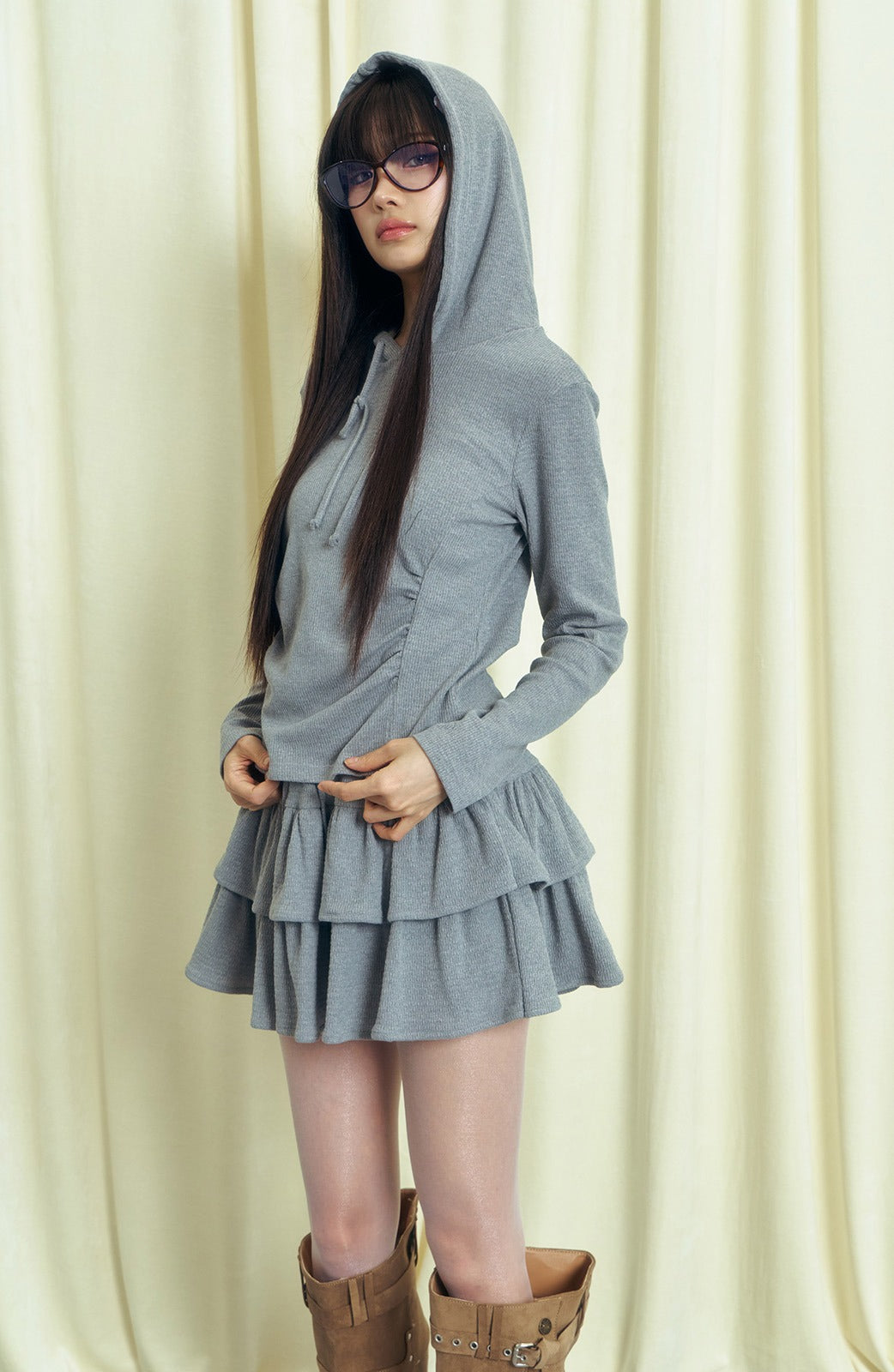 popsiz-fw-25-layered-ruffle-mini-skirt-gray-gray-s