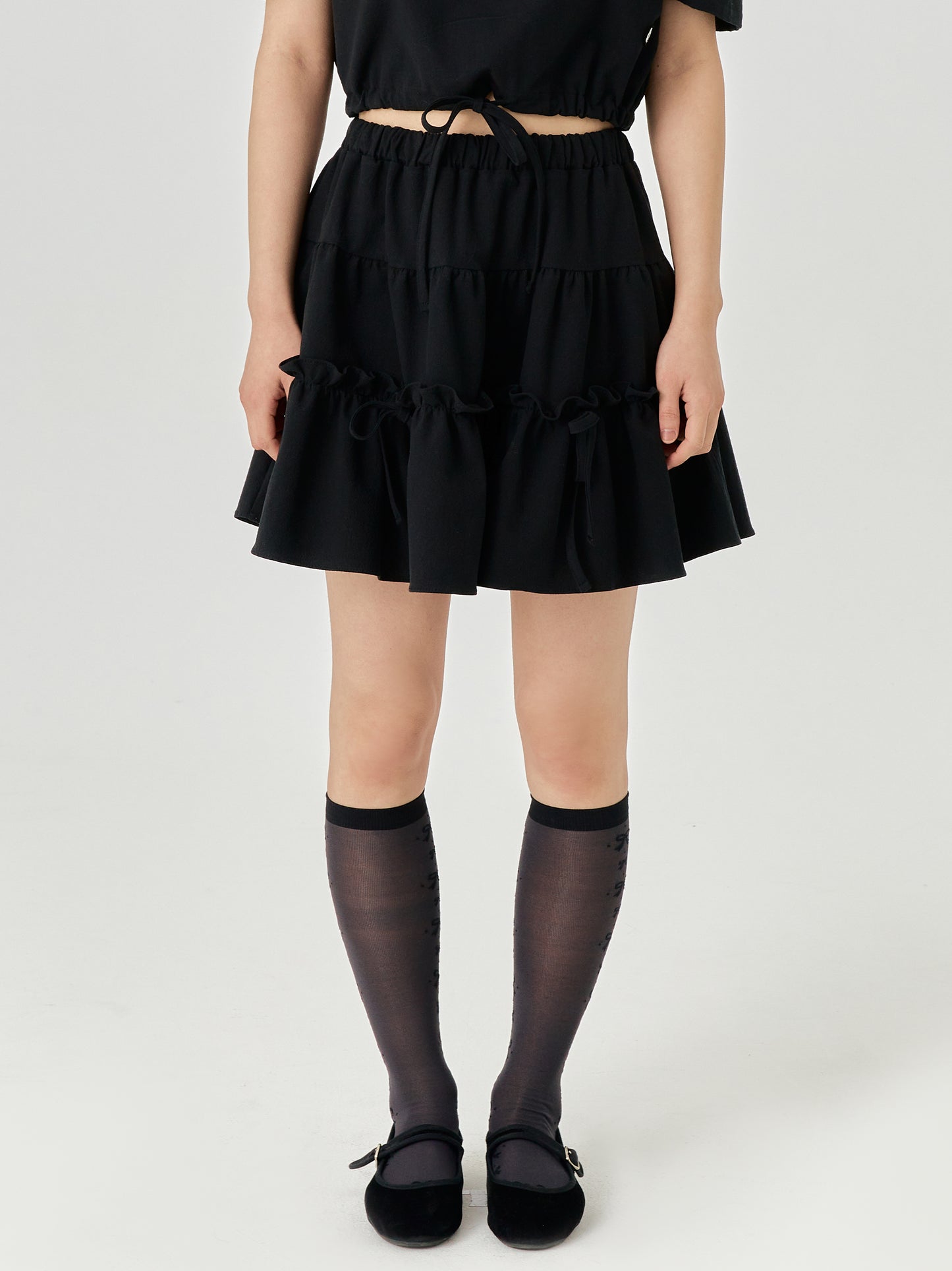 [ADOREBELLE] FW 24 STRING RIBBON MINI SKIRT - BLACK