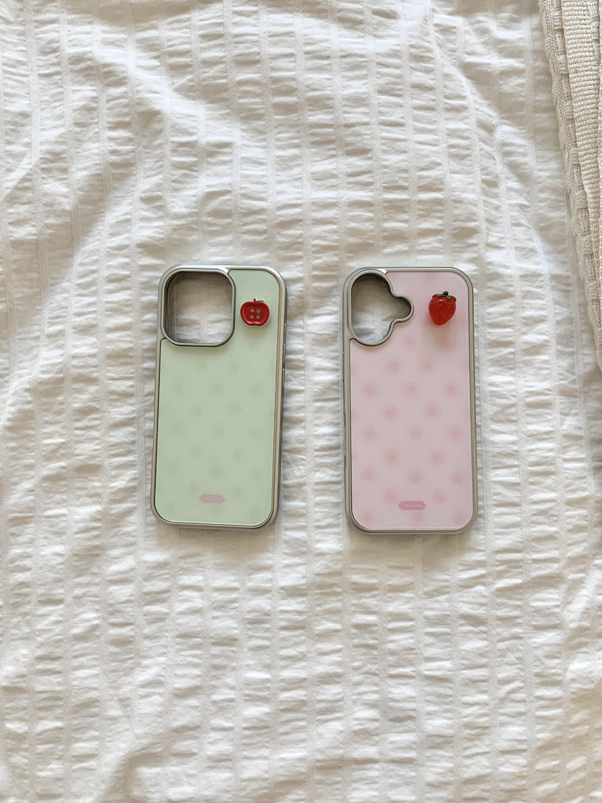 olivet-fw-26-z-fold-flip8-button-dot-silver-bumper-case-magsafe-apple-apple-s