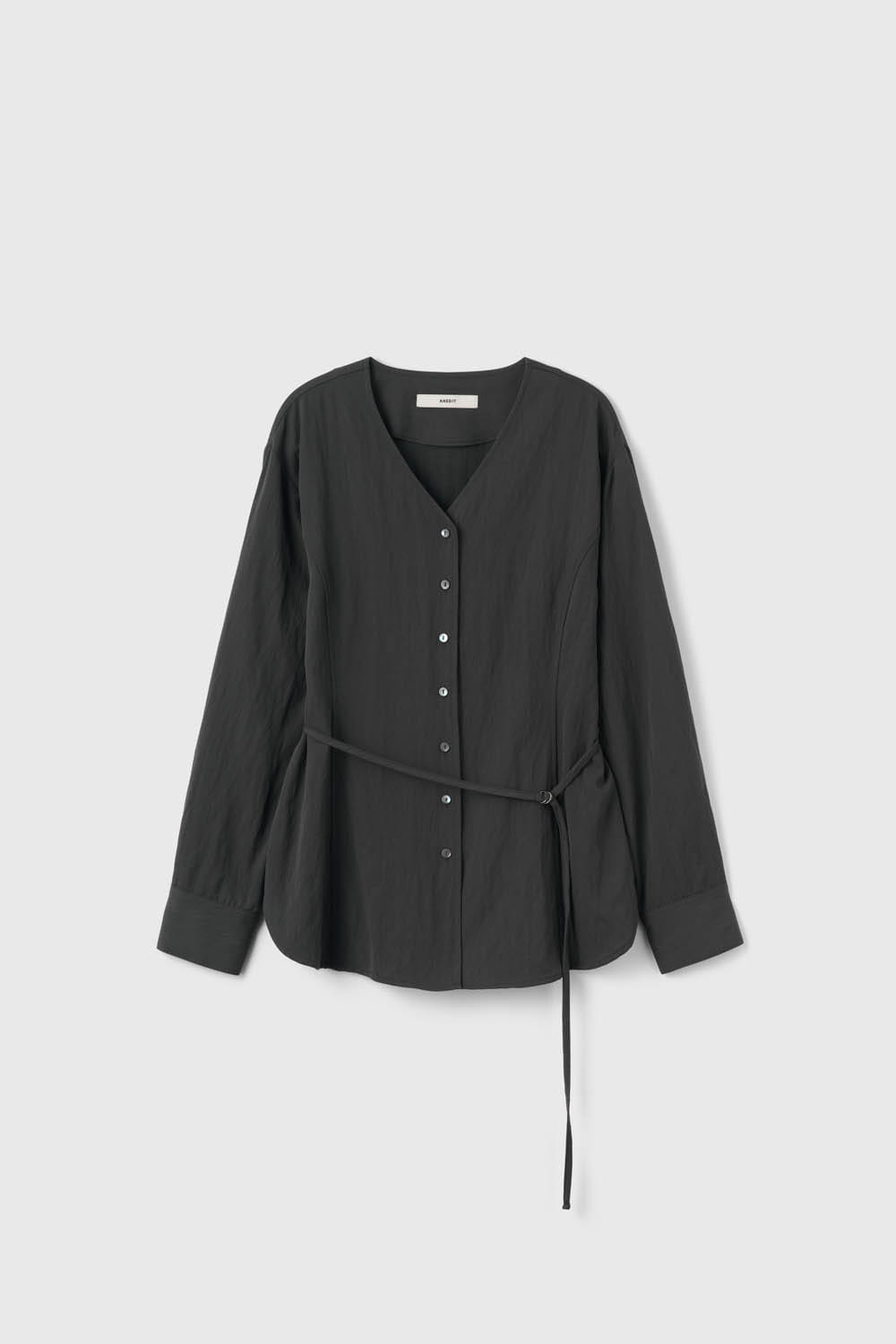 anedit-fw-26-i-v-neck-sculpted-belt-blouse-slate-charcoal-charcoal-s