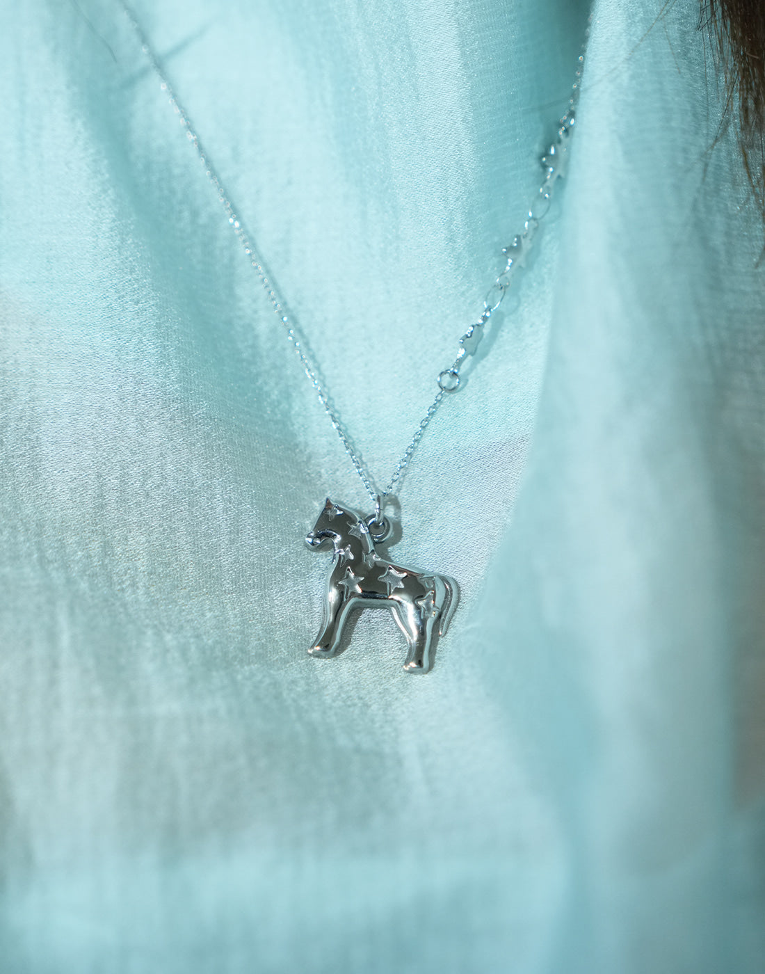 boho-libertude-ss-26-pony-stardust-necklace-silver-s