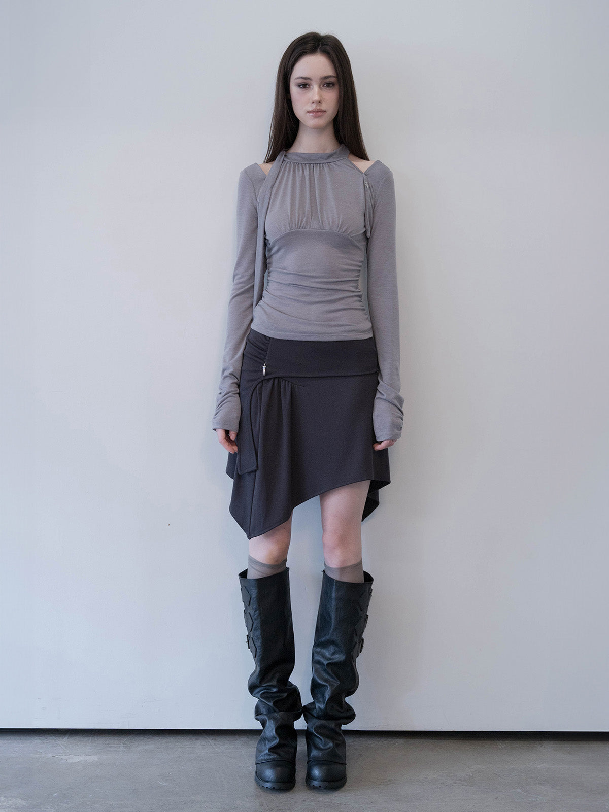 damio-ss-26-layered-scarf-shirring-top-gray-gray-s