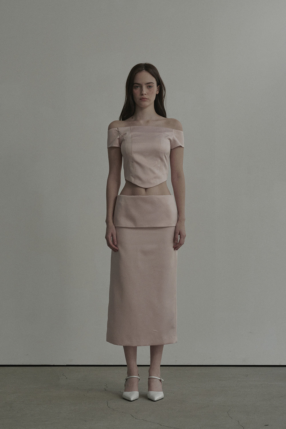 mausoleum-ss-25-flipped-satin-long-skirtpink