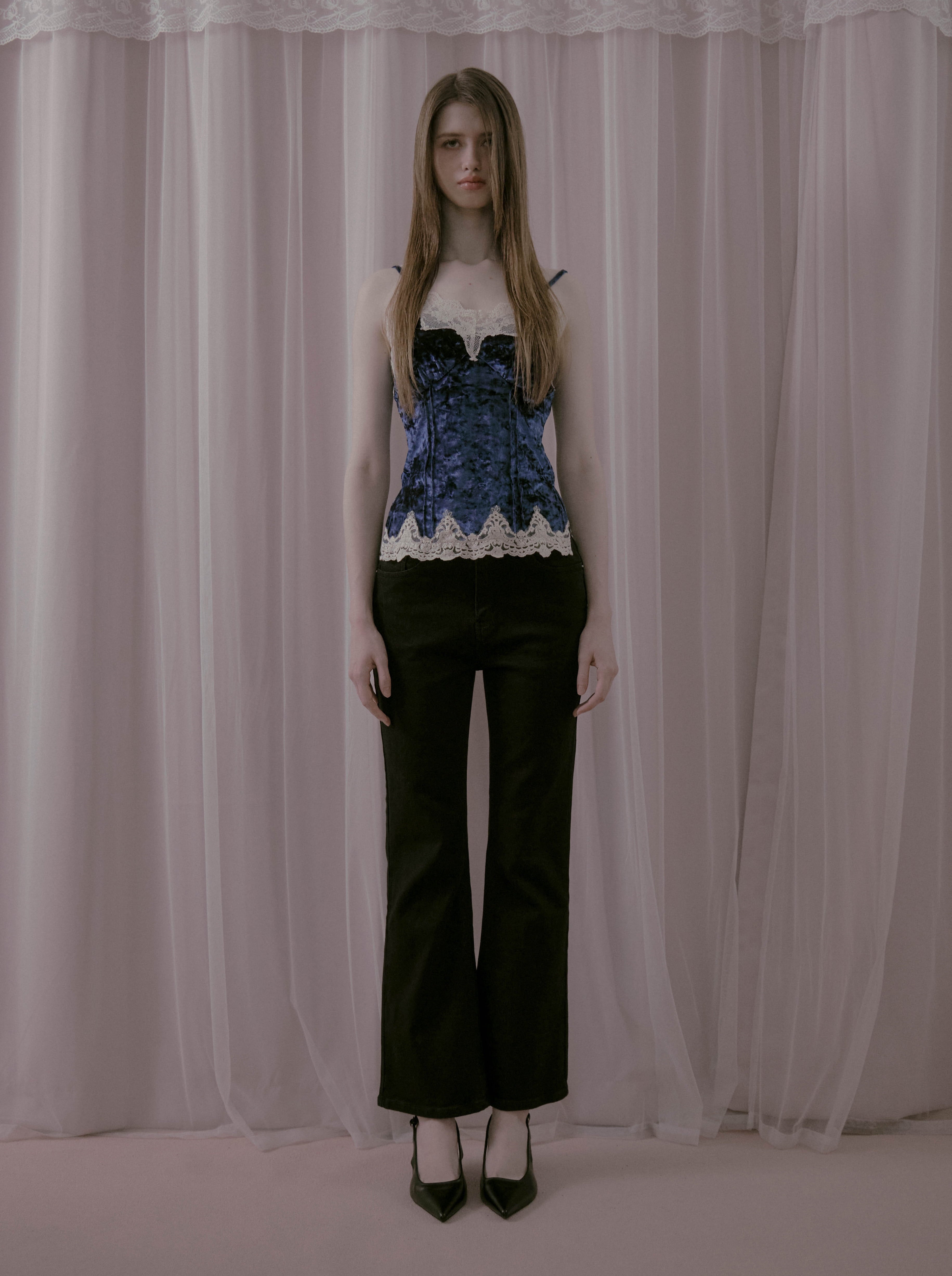 gaussianhouse-ss-26-velvet-lace-sleeveless-blue-blue-s