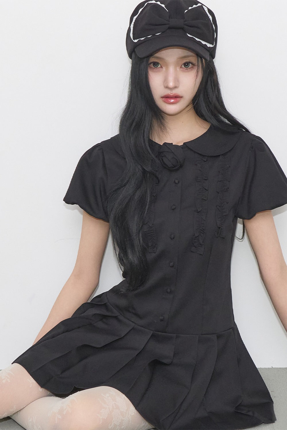 illigo-ss-26-rose-pleated-mini-dress-black-black-s