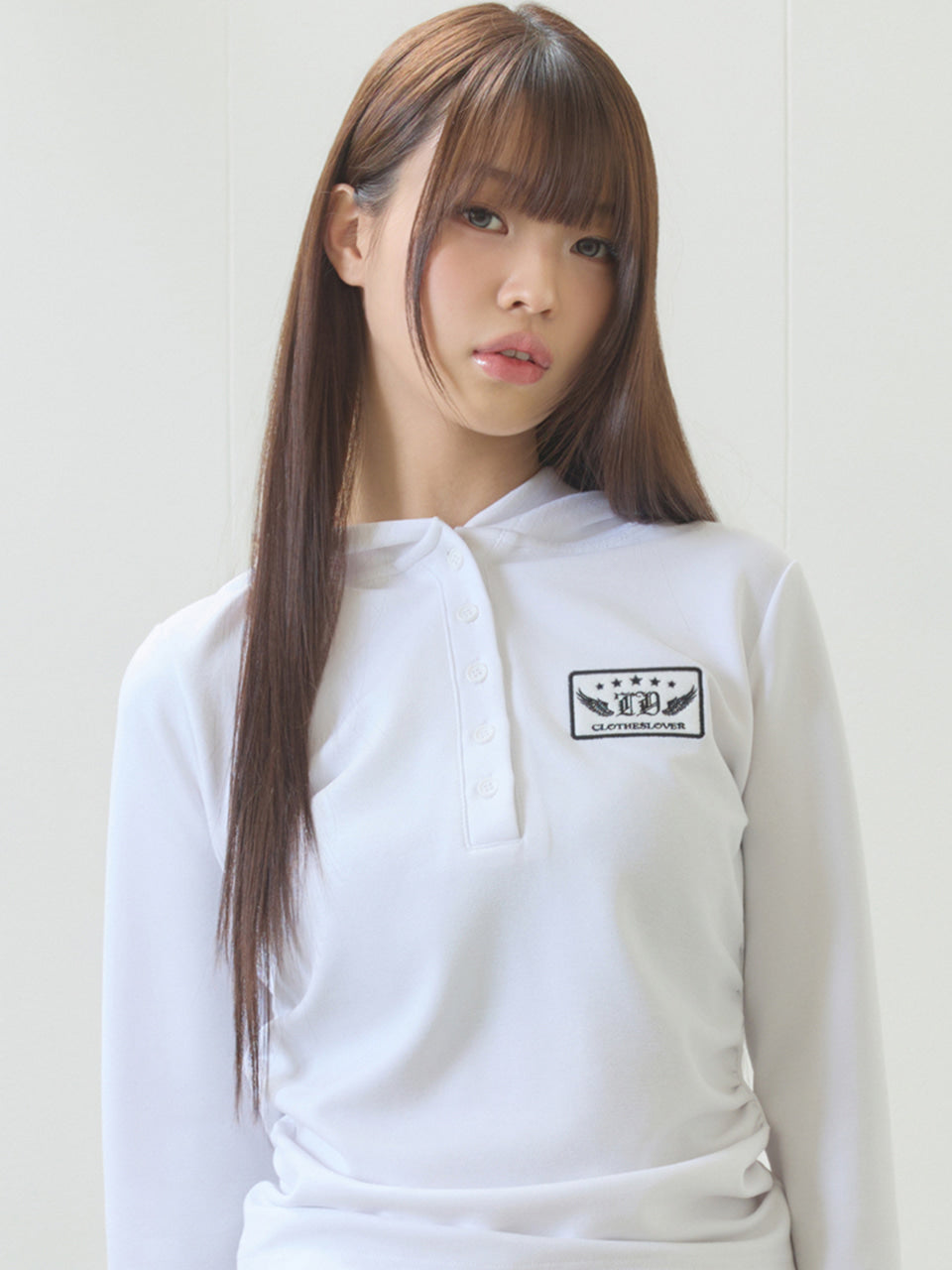 luv-is-true-ss-26-el-patch-hood-t-shirt-white-white-s