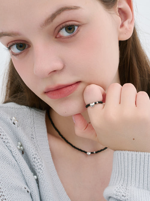 lombrillant-ss-26-heart-black-beads-surgical-ring-black-s