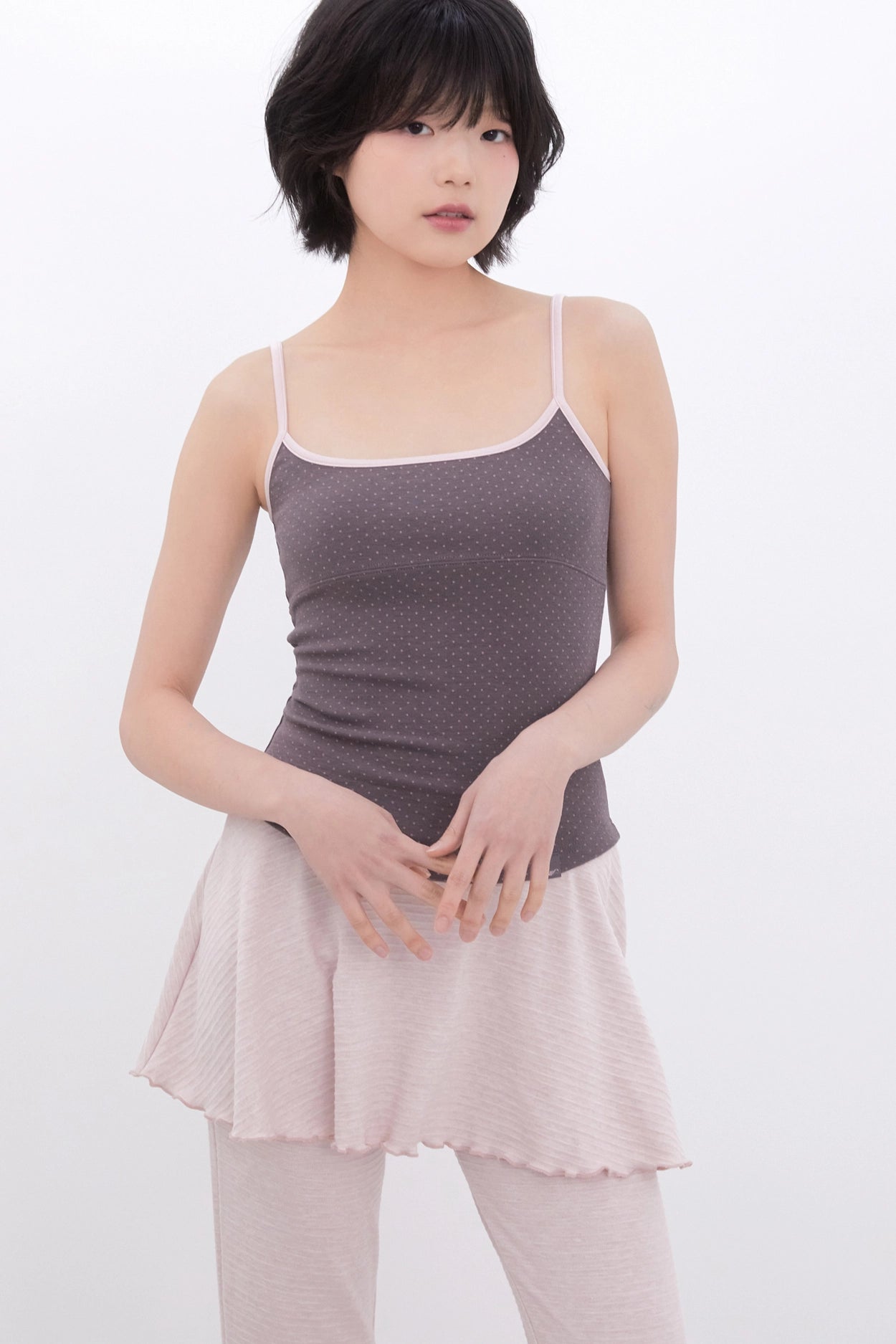 innermuseum-ss-25-dot-twotone-sleeveless-(cocoa)