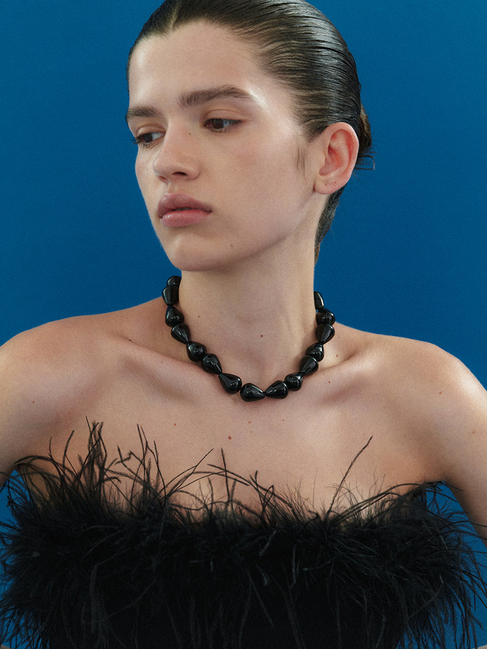 midnight-moment-fw-25-black-drop-necklace-black-s