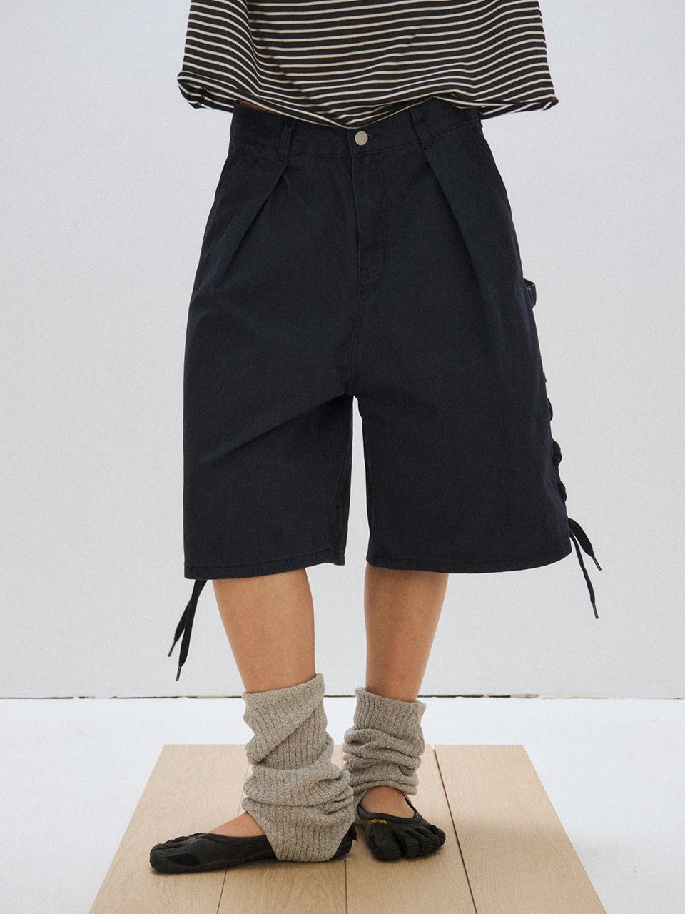 plzproject-fw-25-lace-up-bermuda-pants-navy-navy-s