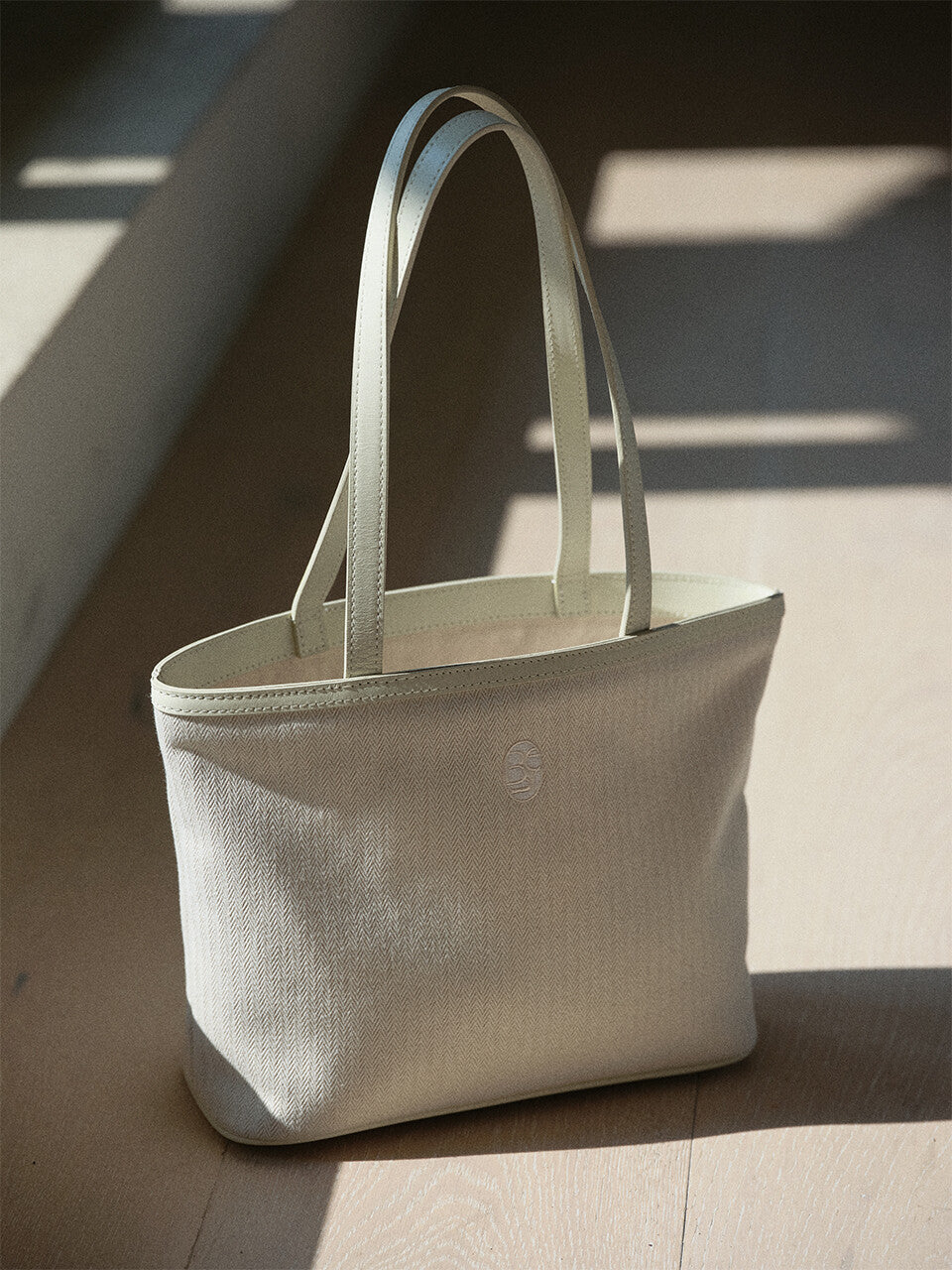 beirut-ss-26-tahiti-tote-ivory-ivory-s