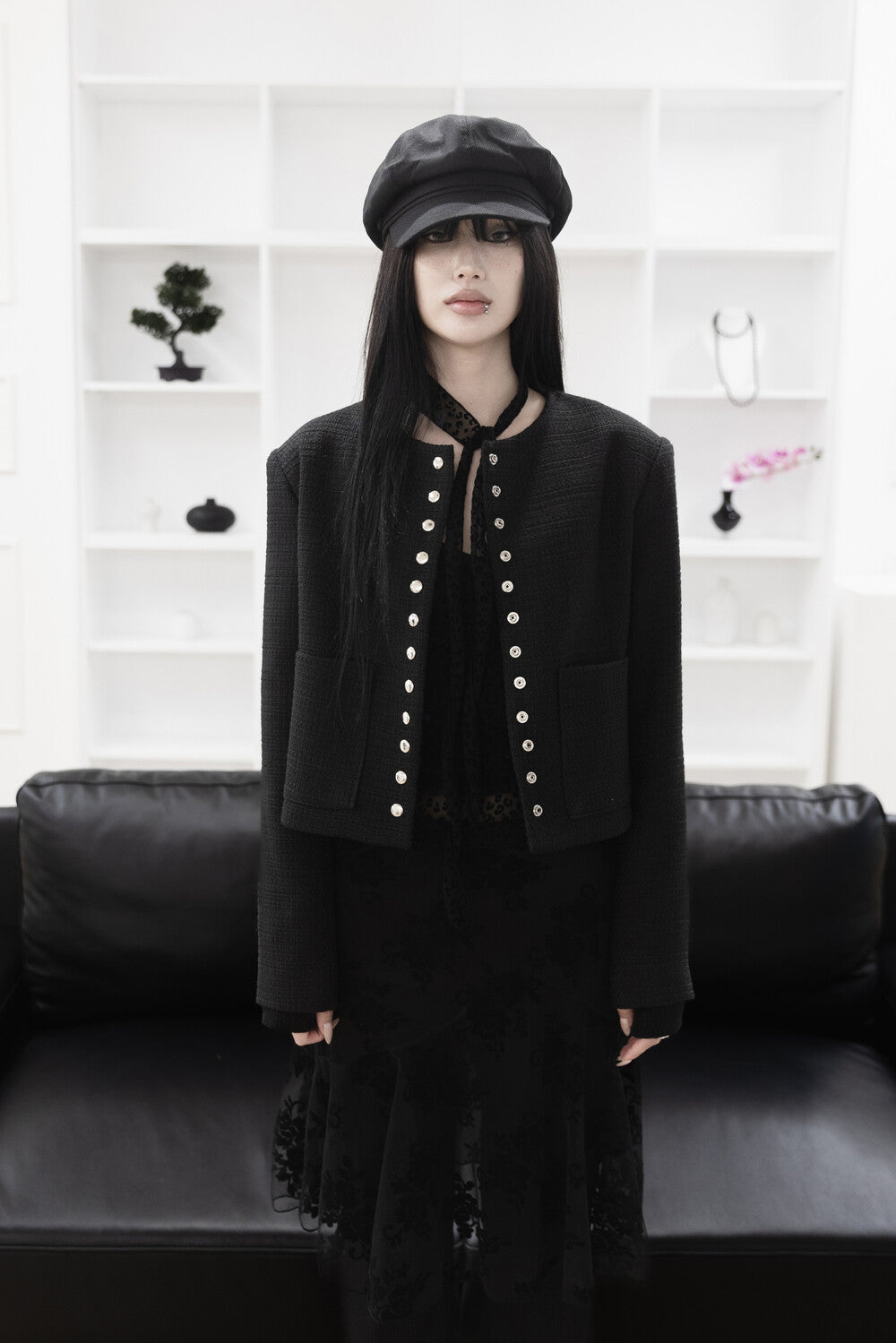 miae-fw-24-line-button-tweed-jacket-black