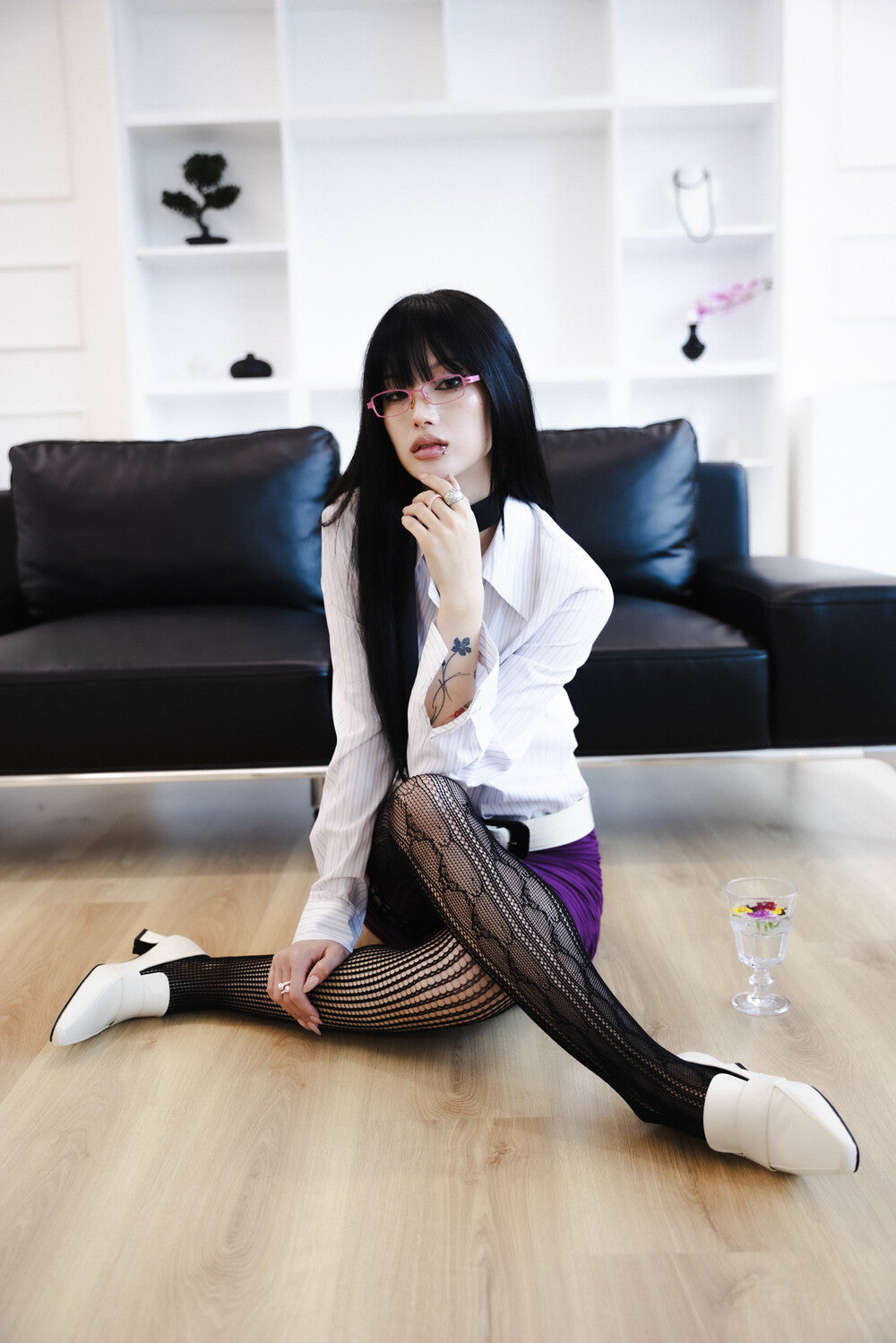 miae-fw-24-lace-unbal-hole-stocking-3color