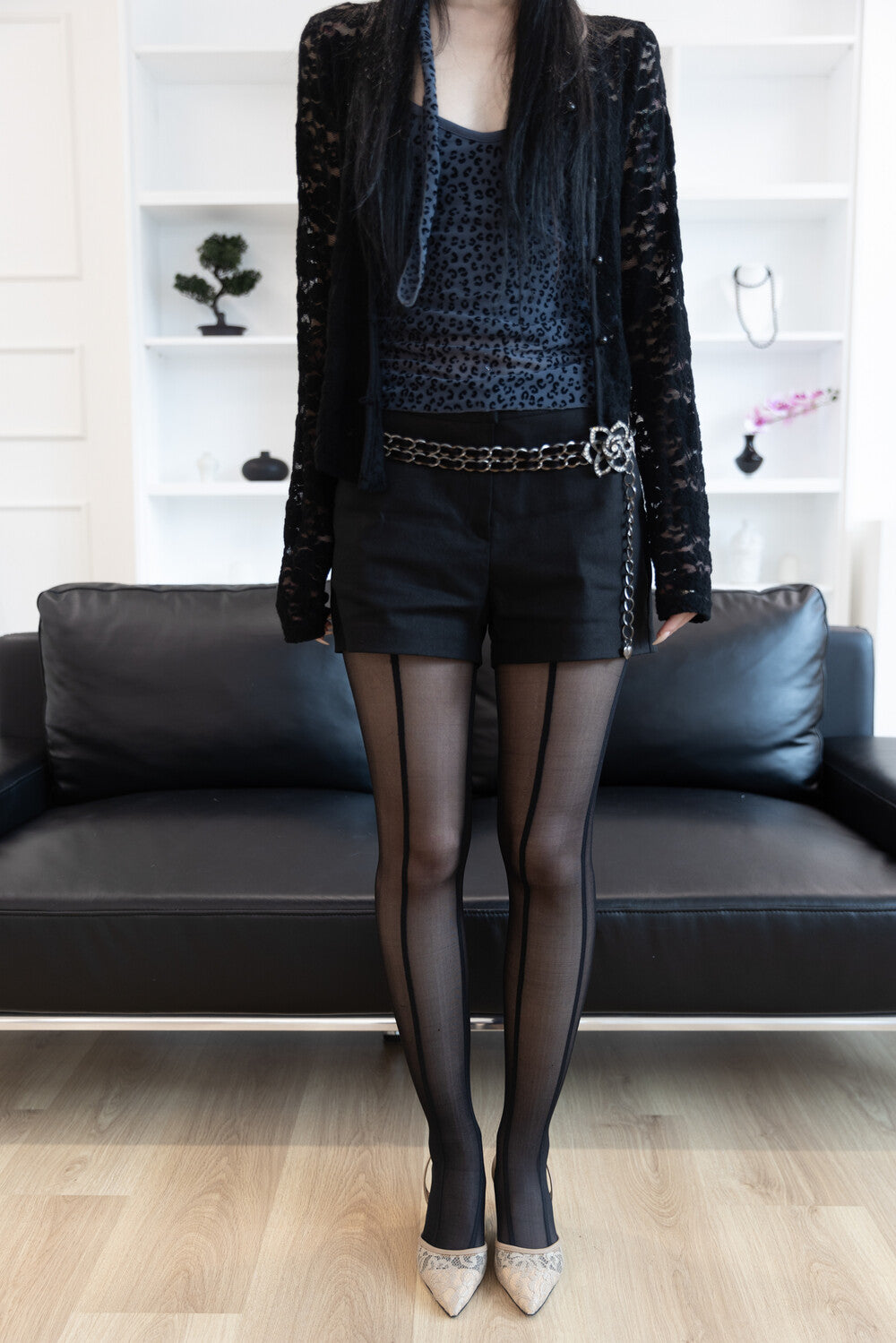 miae-fw-24-line-seethrough-stocking