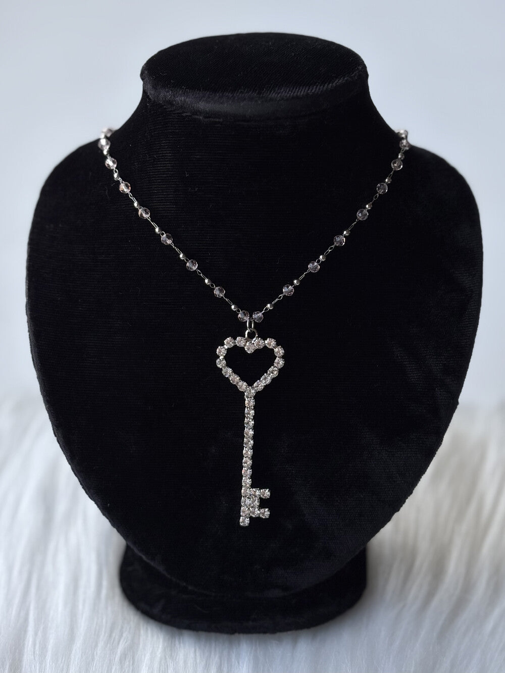 s2002tears-ss-26-heart-key-necklace-silver-s