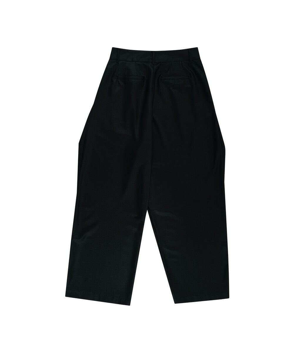 kashiko-ss-25-pintuck-asymmetric-trousers-black