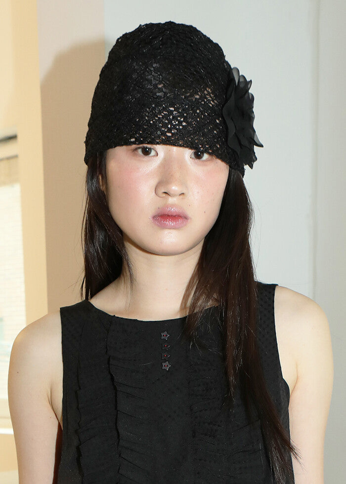 nofficialnoffice-ss-25-chiffon-corsage-lace-beanie-black
