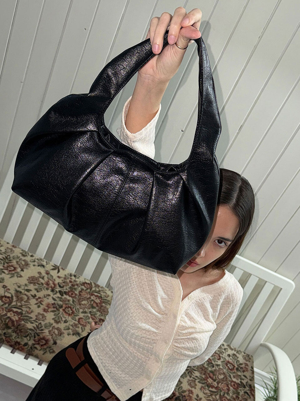 otie-ss-25-wiffle-bag-(crack-black)