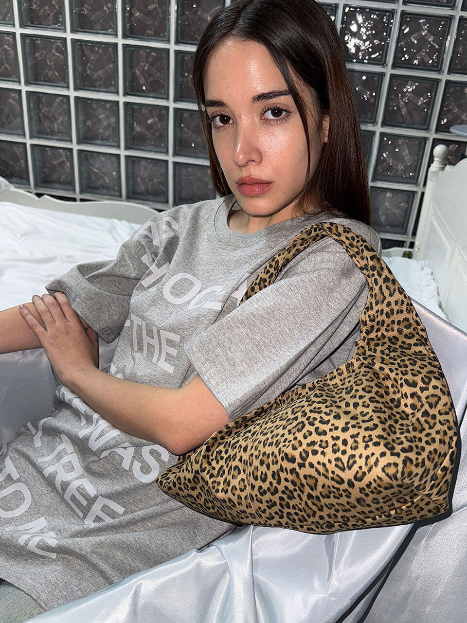 otie-ss-25-wiffle-bag-(leopard-2color)