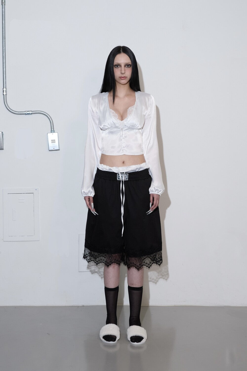 mlk-ss-25-mlk-logo-satin-lace-pants-black