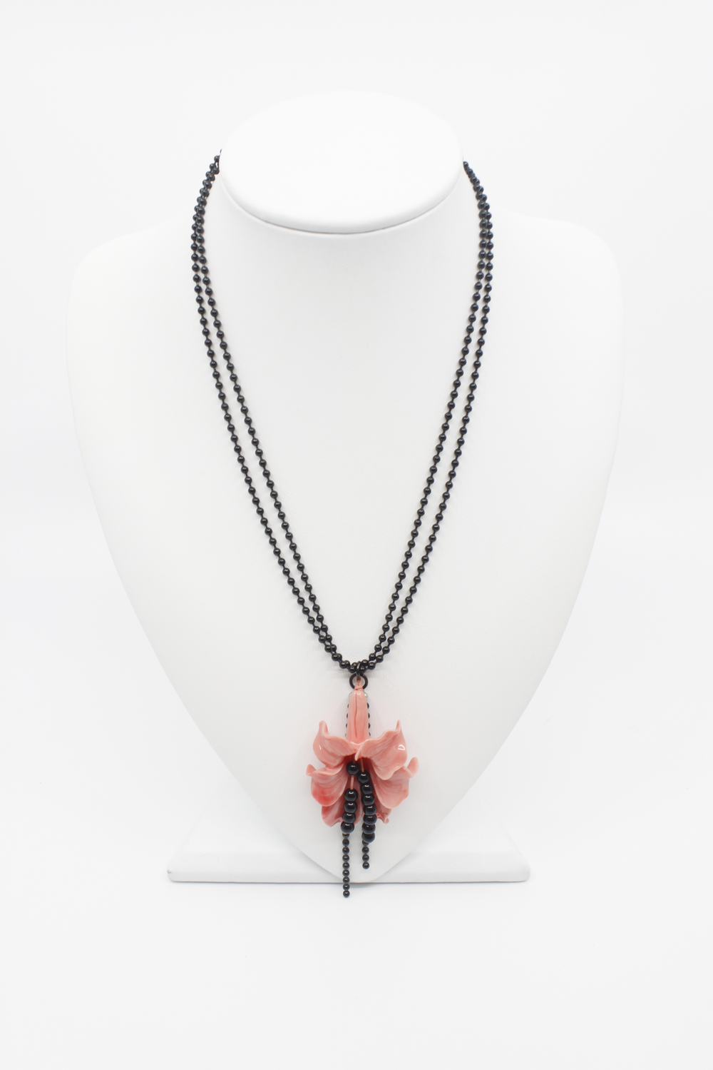 miae-ss-25-tropical-flower-necklace-(pink)