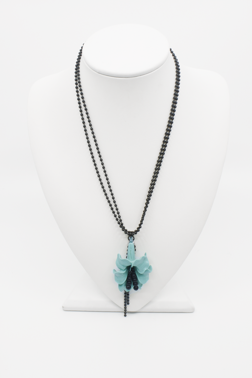 miae-ss-25-tropical-flower-necklace-(mint)