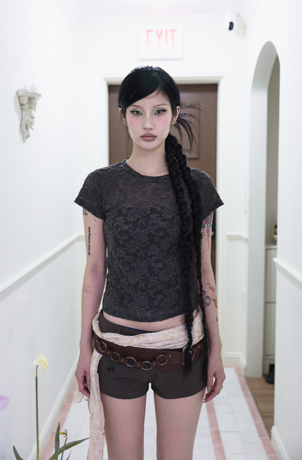 miae-ss-25-flower-lace-t-(4color)-(gray)