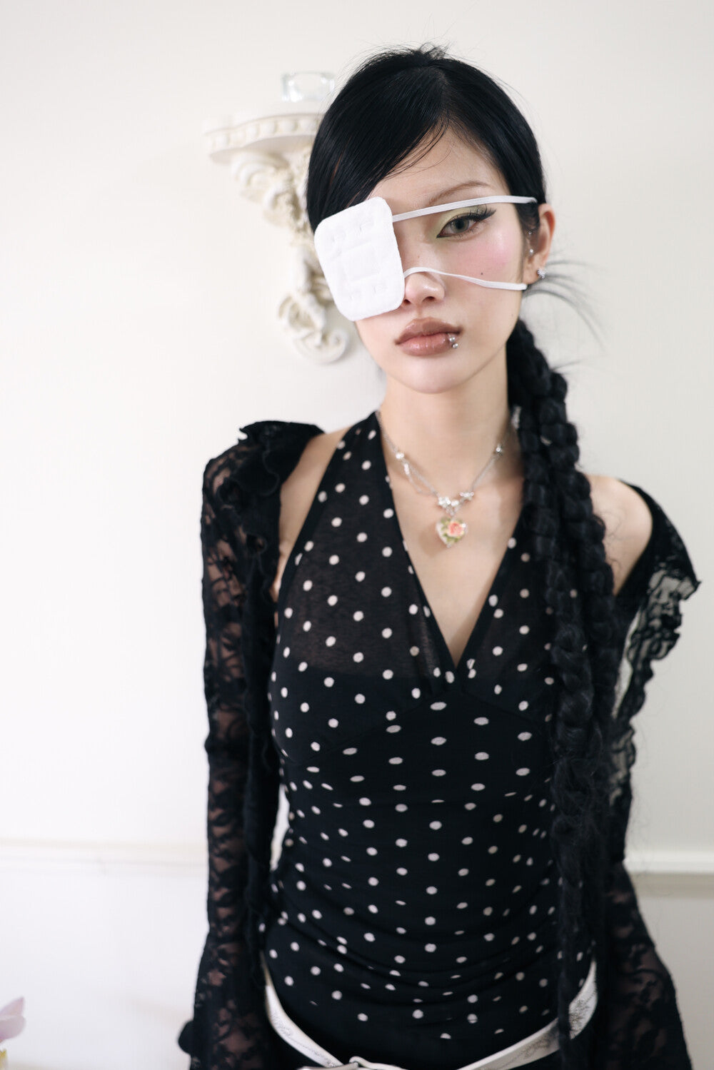 miae-ss-25-dot-halter-top-(black)