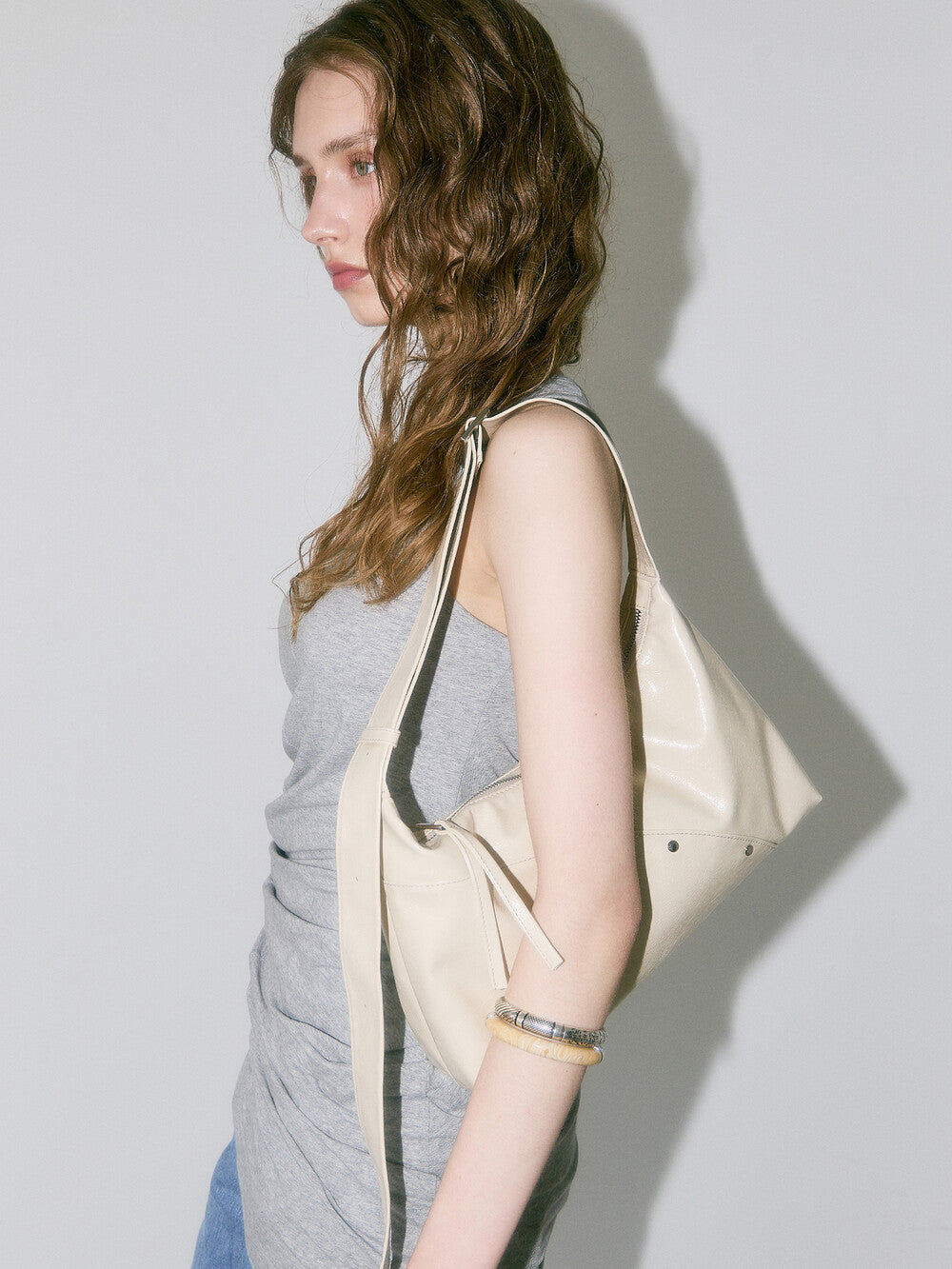 picea-ss-25-belted-clyne-bag-ivory-ivory-s