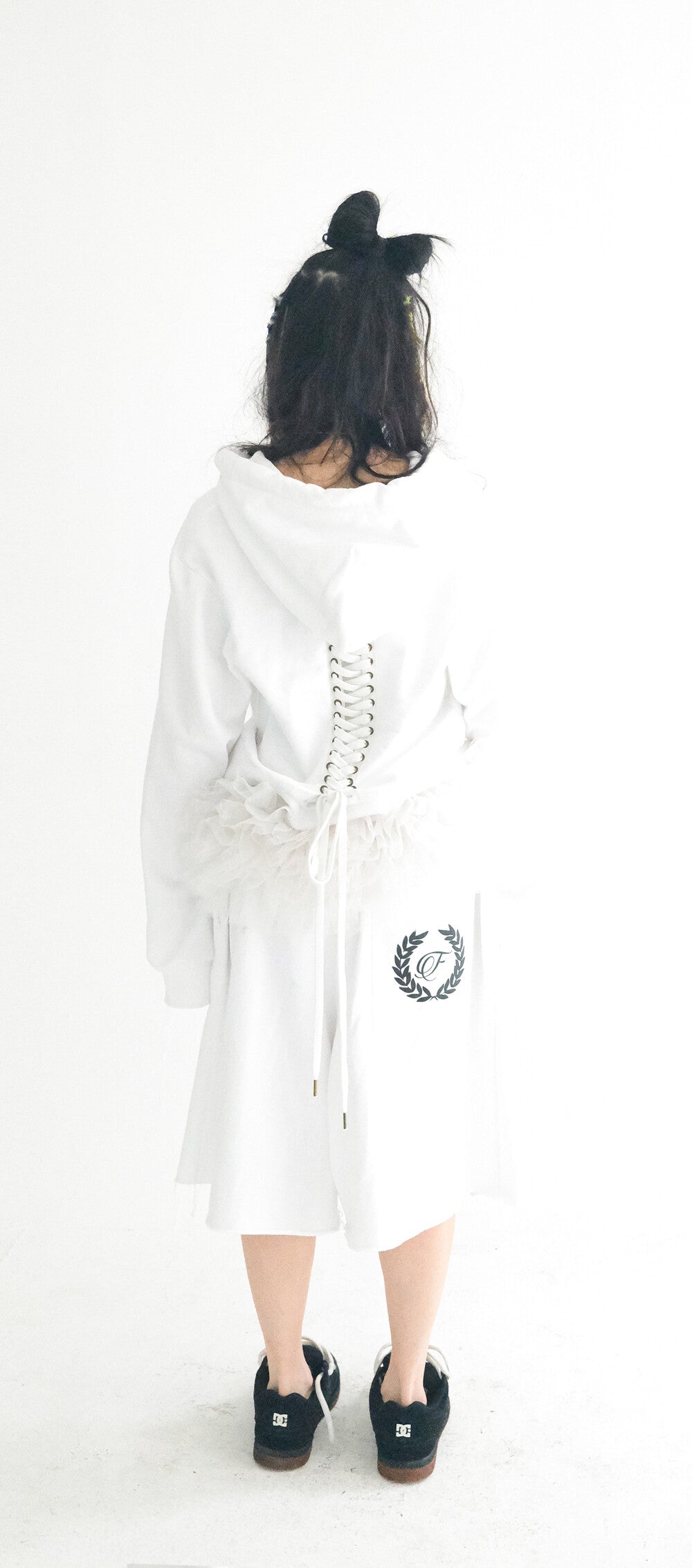 faerie-ss-25-eyelet-corset-hood-zipup-(ivory)