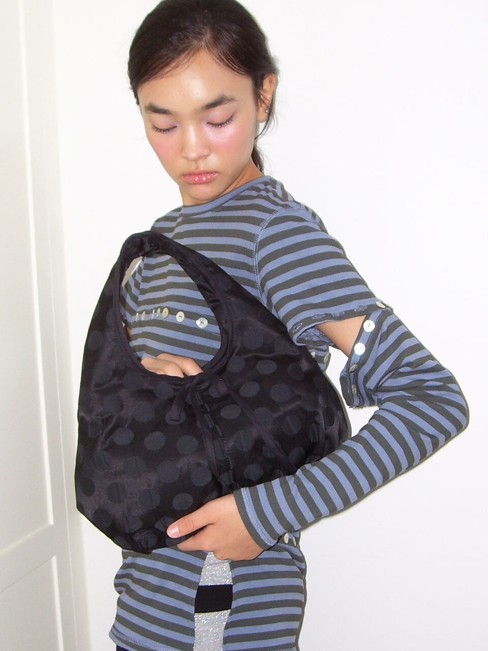 otie-fw-25-baby-pillow-tote-bag-silk-dots-black-silk-dots-black-s