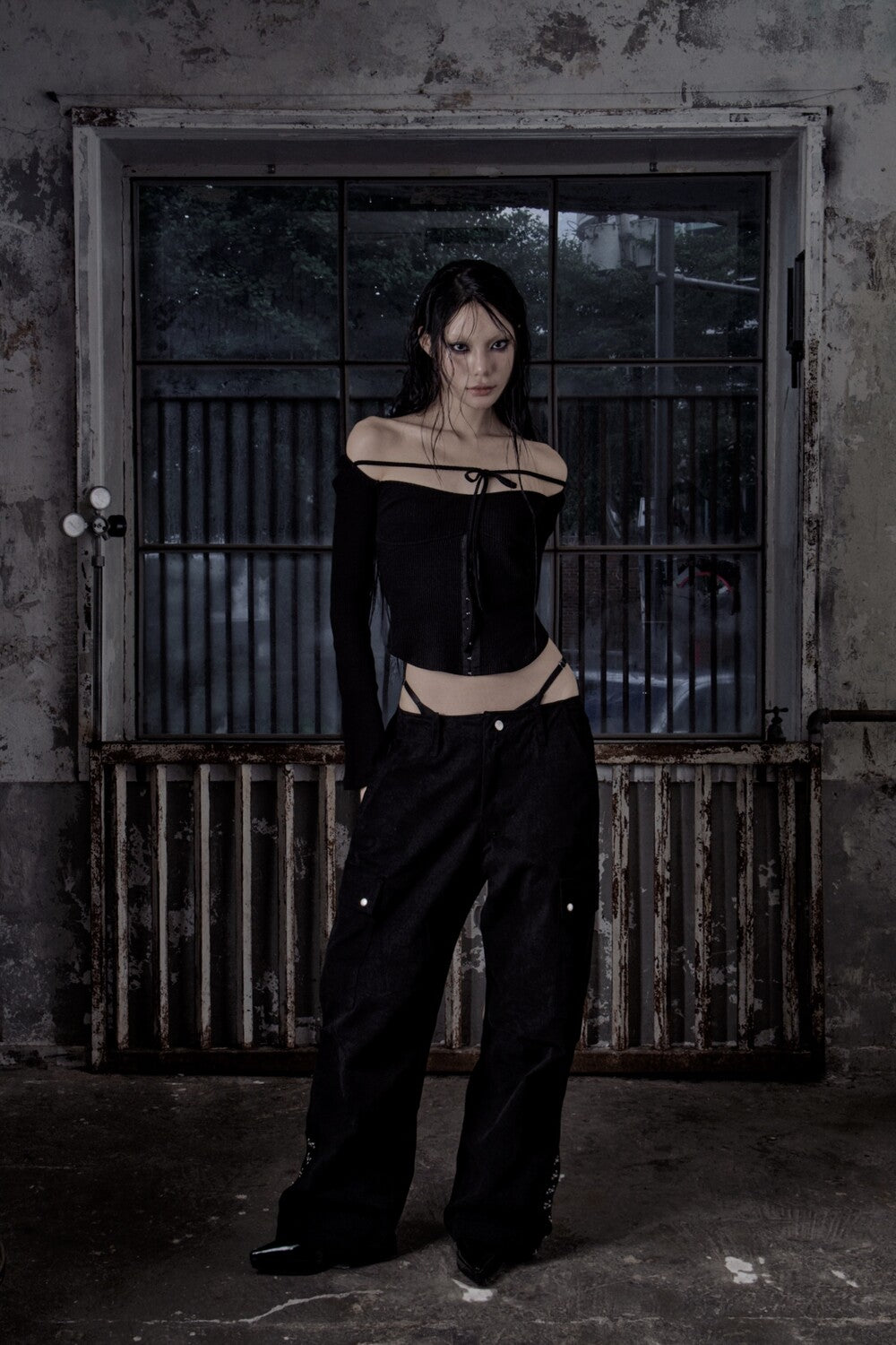 mlk-fw-25-hook-corset-string-top-black-s