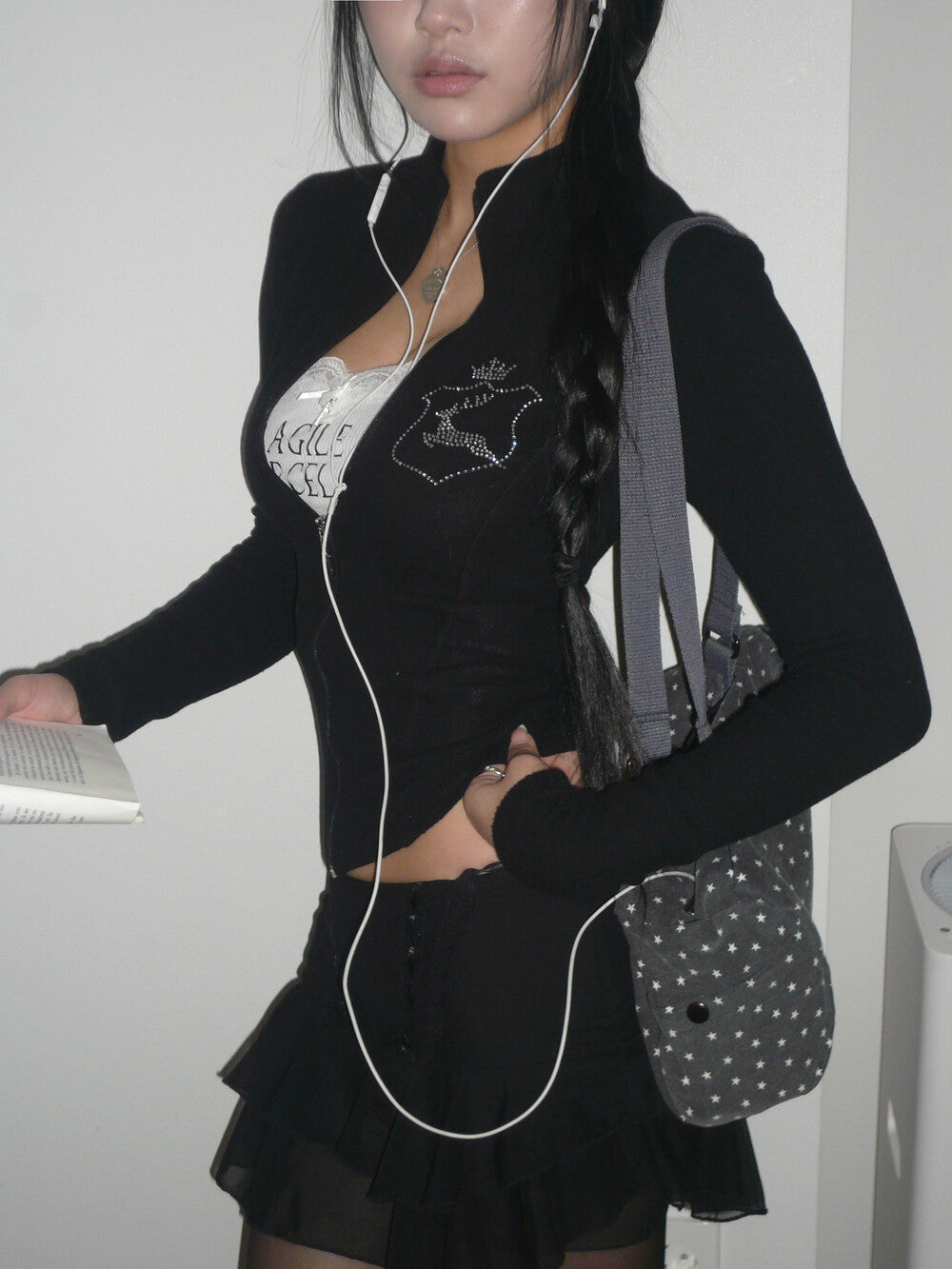 angelnumber555-fw-25-upper-club-deer-zip-up-black-black-s