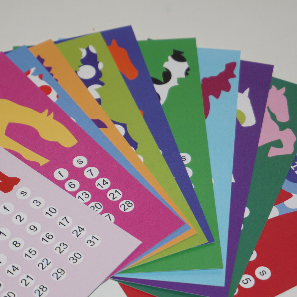 powders-ss-26-2026-calendar-blue-dots-s