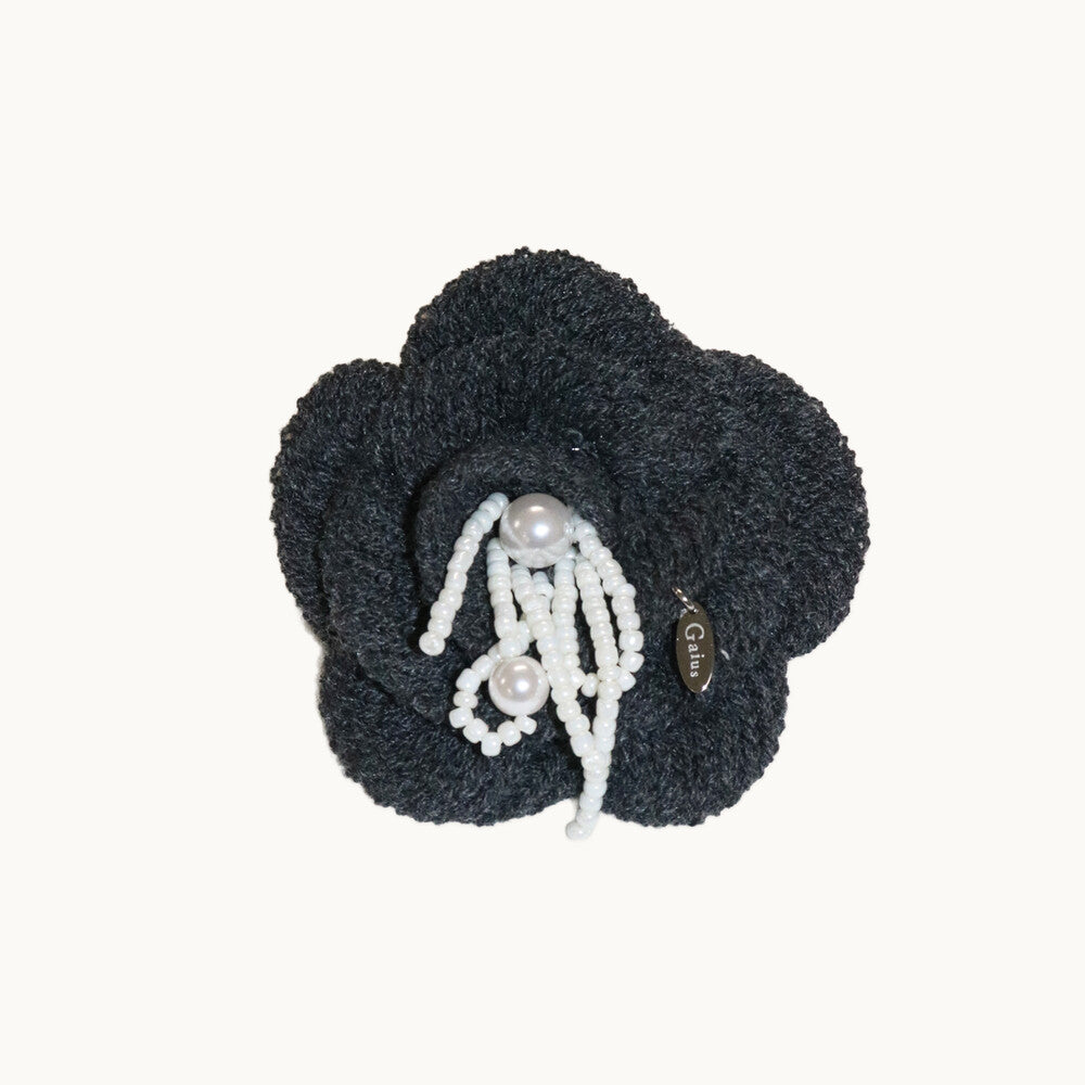 gaius-ss-26-granny-brooch-shoe-charm-no-3-cross-o