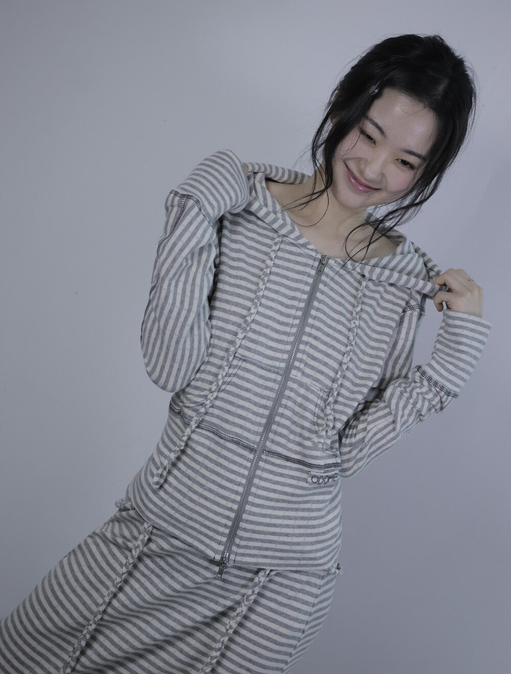 oddme-ss-26-ribbed-hoodie-gray-stripe-gray-stripe-s