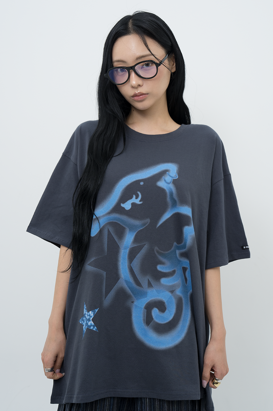 bfeep-ss-26-seahorse-boxy-tee-charcoal-charcoal-s
