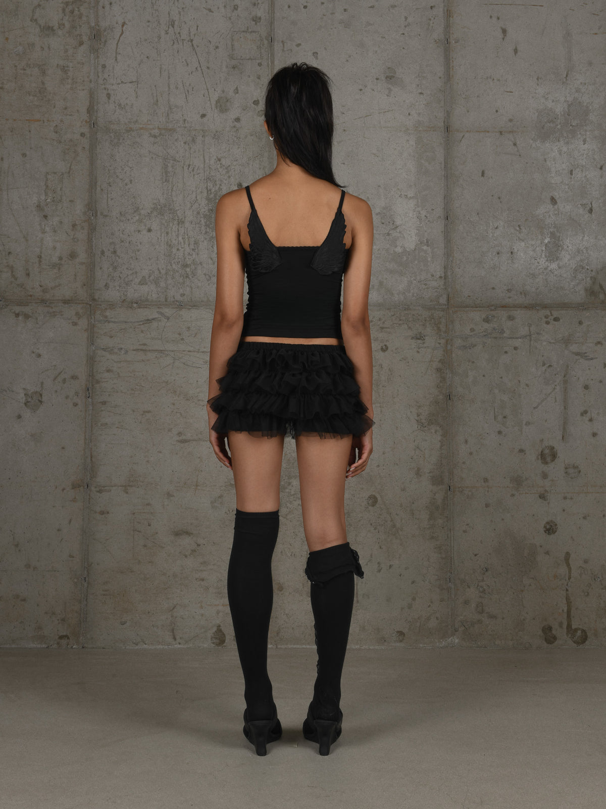 kaiya-fw-26-angel-wing-sleeveless-black-black-s