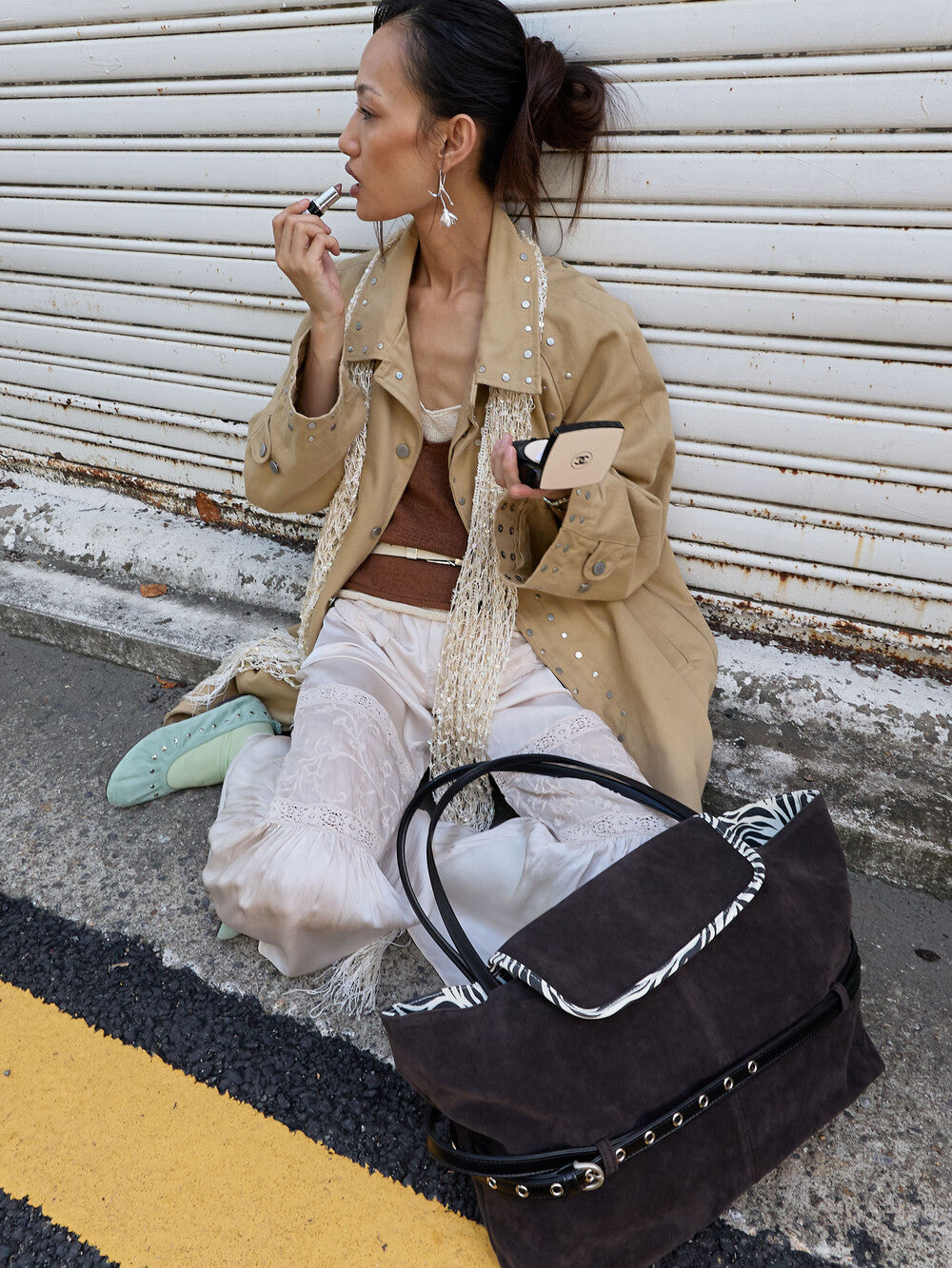 otie-fw-26-tied-ark-bag-suede-espresso-espresso-s