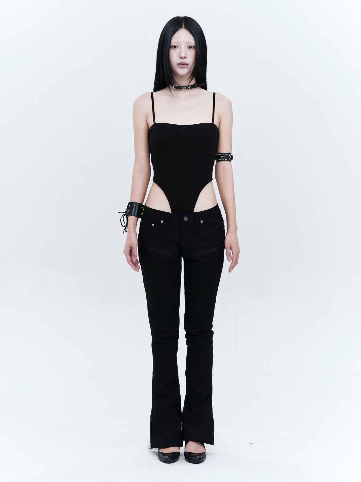mlk-fw-26-side-zipper-low-rise-bootscut-pants-black-s