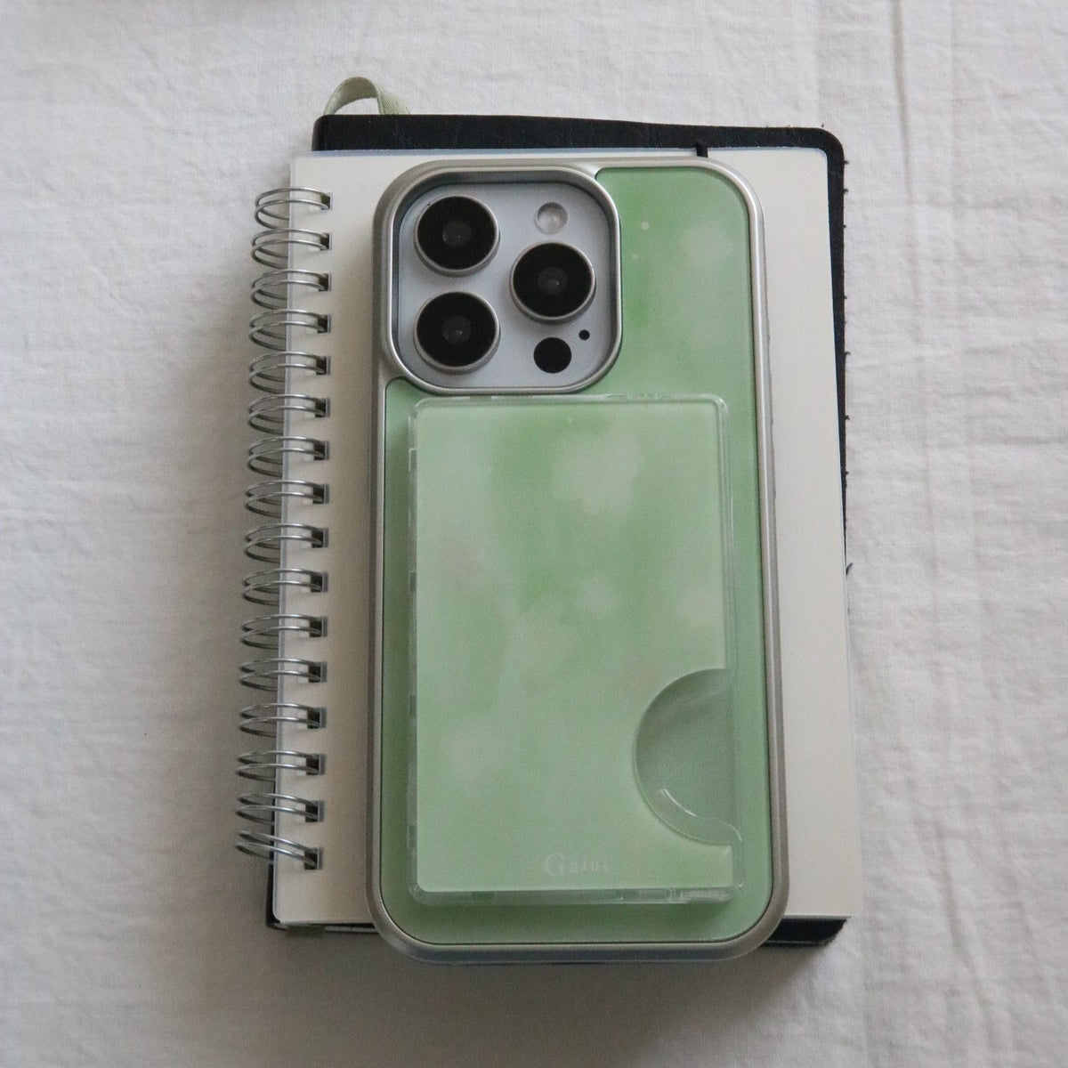 gaius-fw-26-blooming-case-silver-bumper-set-silver-size