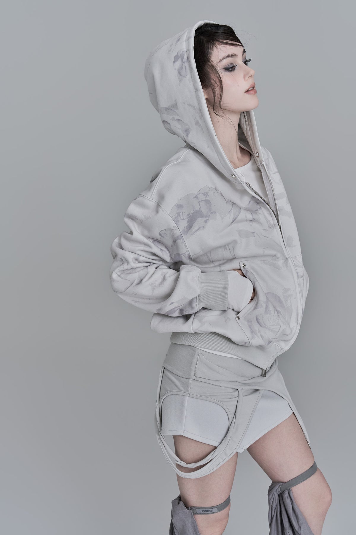 elfelfelf-archives-fw-26-rose-hood-zip-up-jacket-dust-grey-dust-gray-s